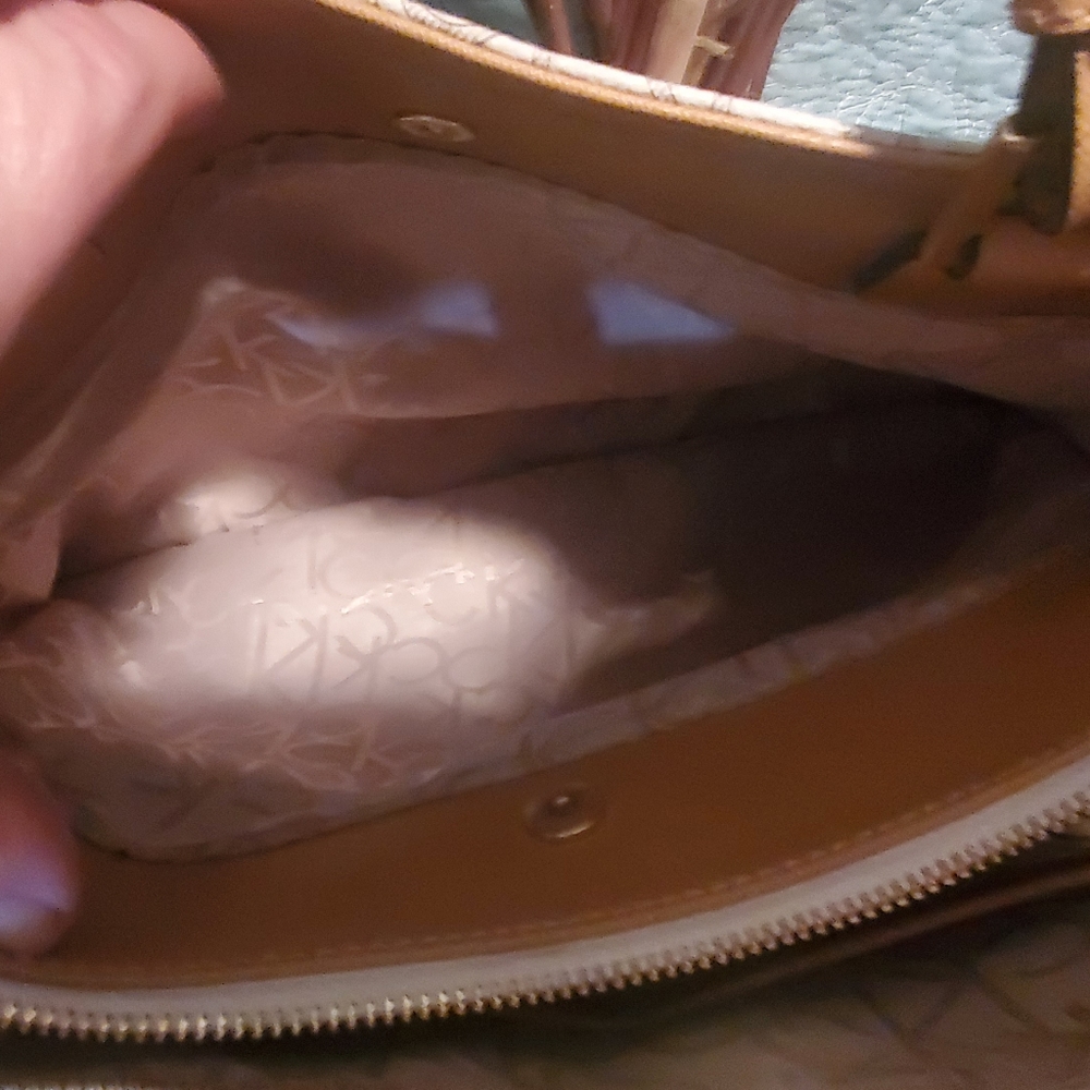 Calvin Klein handbag - Picture 5 of 5